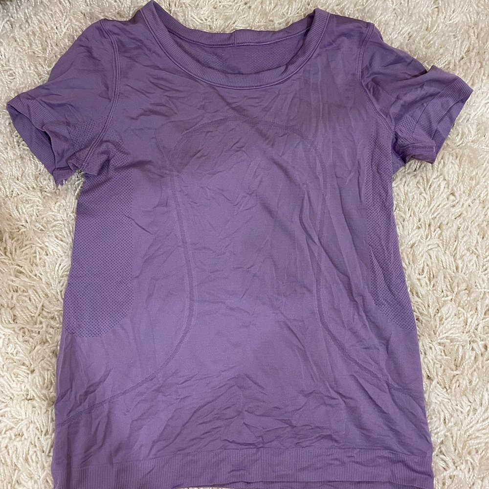 Lululemon Swiftly Tech tee